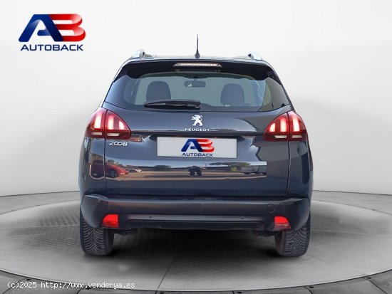 Peugeot 2008 Style 1.6 BlueHDi 73KW (100CV) - Navalcarnero