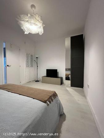 Apartamento reformado de 2 dormitorios en pleno centro de Madrid - MADRID