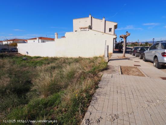 PARCELA URBANA EN VENTA EN DOMEÑO - VALENCIA