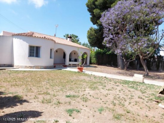 Villa en venta en Mutxamel (Alicante)