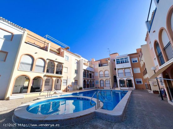  Apartamento en venta en Torrevieja (Alicante) 