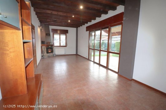 Chalet en venta en Barrundia (Álava)