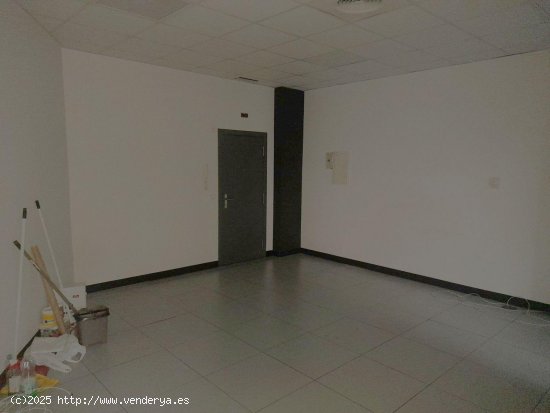 Oficina en venta en Vitoria-Gasteiz (Álava)