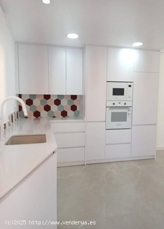 Chalet en venta en Pilar de la Horadada (Alicante)