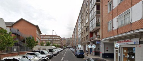 Garaje en venta en Vitoria-Gasteiz (Álava)