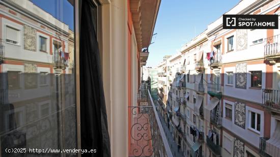 Apartamento luminoso y elegante de 2 dormitorios en alquiler en Poble Sec - BARCELONA