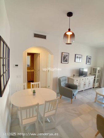 Apartamento en venta en Estepona (Málaga)