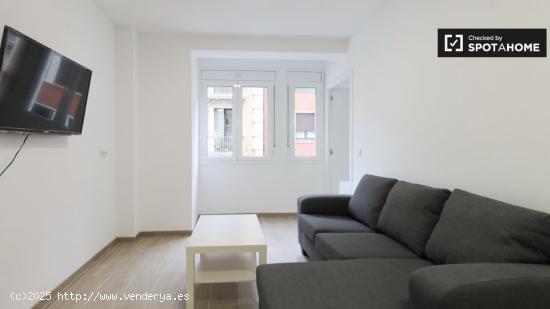 Acogedor apartamento de 1 dormitorio con aire acondicionado en Sants - Sólo estudiantes - BARCELONA