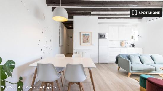 Precioso apartamento de 1 dormitorio con aire acondicionado en alquiler en el corazón de Madrid - M