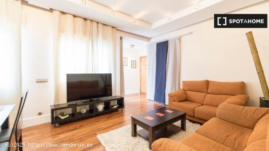 Hermoso apartamento de 1 habitación con aire acondicionado en alquiler cerca del metro en Chamartí