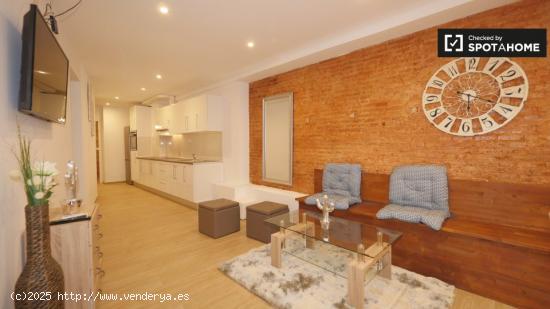 Moderno apartamento de 1 dormitorio en alquiler en El Raval - BARCELONA