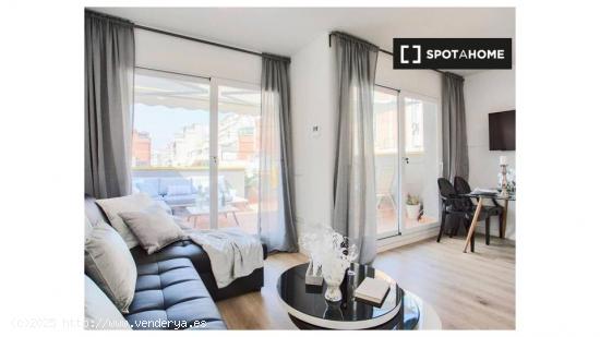 Elegante apartamento de 1 dormitorio en alquiler en Sants - BARCELONA