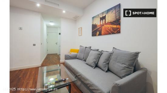 Apartamento de 1 dormitorio en alquiler en Gran Vía, Madrid - MADRID