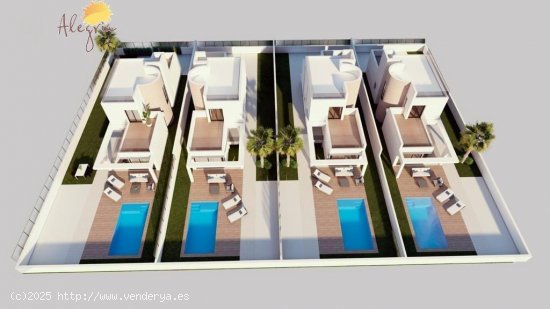 Casa en venta a estrenar en Torrevieja (Alicante)