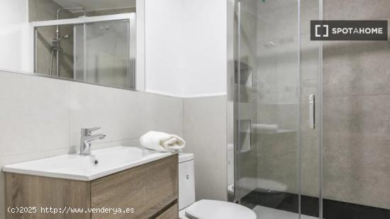 Apartamento de 3 habitaciones en alquiler en Centro - MADRID