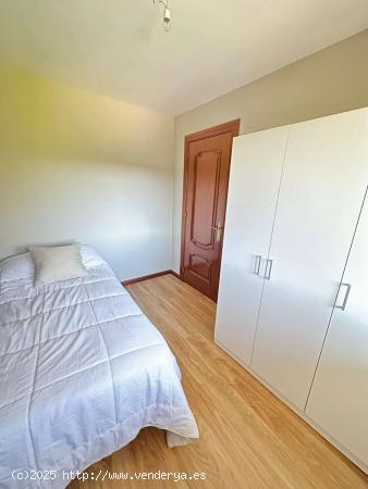  Se alquila habitación en piso compartido en Valladolid - VALLADOLID 