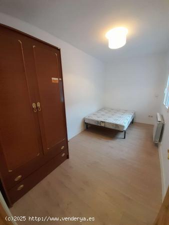  Se alquila habitación en piso compartido en Valladolid - VALLADOLID 