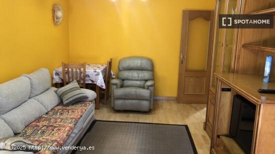 Se alquila habitación en piso compartido en Valladolid - VALLADOLID