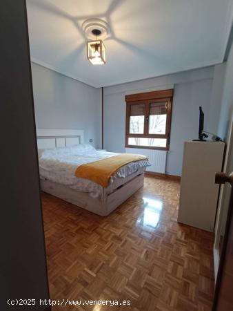  Se alquila habitación en piso compartido en Oviedo - ASTURIAS 