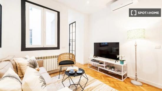 Hermoso apartamento de 2 habitaciones - MADRID