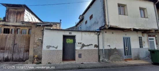  SE VENDE CASA EN EL CENTRO DE CACABELOS - LEON 