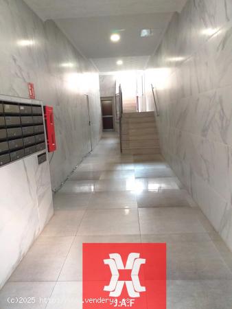  PISO A LA VENTA EN TORREFIEL CON ASCENSOR PARA ACTUALIZAR - VALENCIA 