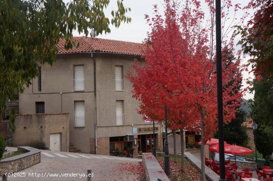 Hostal en venta  en Nou de Berguedà, La - Barcelona