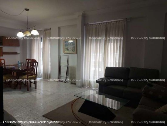  Salamanca ( Carmelitas ) ; 5d, 2wc.  SS.CC. 1300€/410000 - Salamanca 