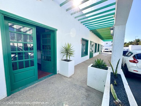 Se Vende Local Comercial en Costa Teguise - Teguise