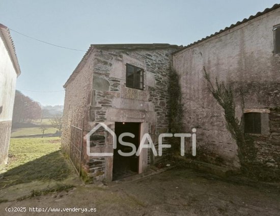 CASA RURAL DE PIEDRA A REFORMAR EN MOURISCADE, LALÍN