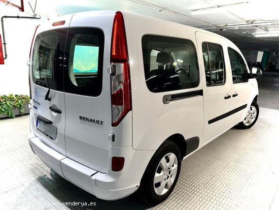 Renault Kangoo Combi Grand TPMR. Adaptado minusvalido. - Barcelona