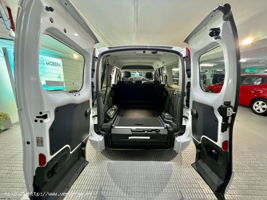 Renault Kangoo Combi Grand TPMR. Adaptado minusvalido. - Barcelona