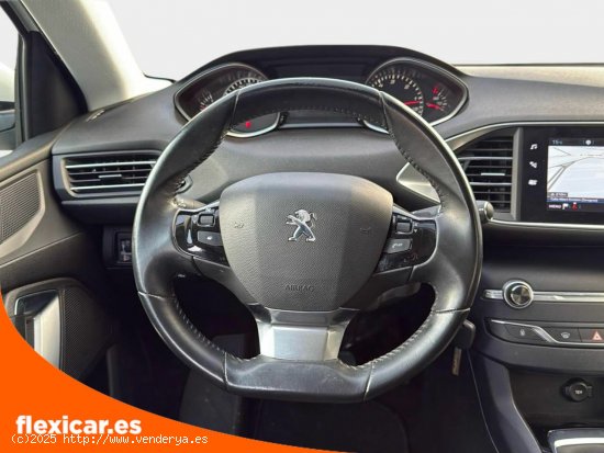 Peugeot 308 5p Style BlueHDi 130 S&S - Zaragoza