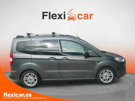 Ford Tourneo Courier 1.0 EcoBoost 74kW (100CV) Titanium - Palma