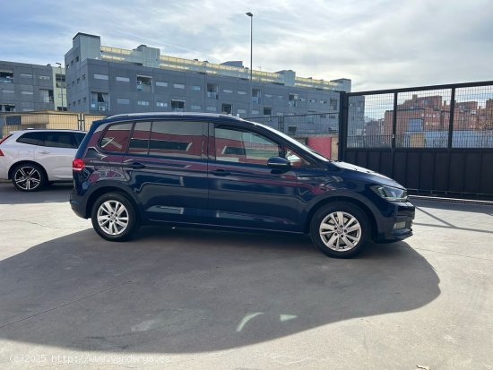 Volkswagen Touran Advance 2.0 TDI 110kW (150CV) - Parla