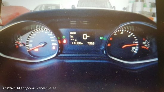 Peugeot 308 SW STYLE BLUE HDI 100 CV 6VEL - Ponteareas