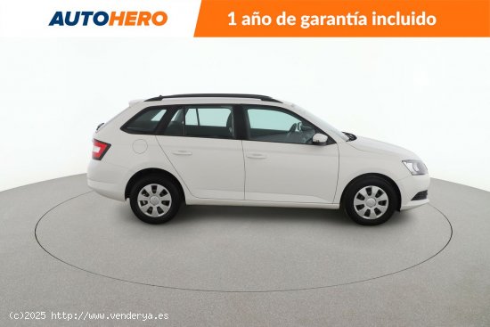 Skoda Fabia 1.0 TSI Combi Active - 