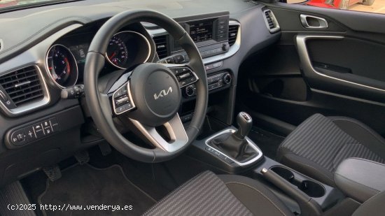 Kia XCeed 1.6 MHEV 100KW CONCEPT 136 5P - Leganés