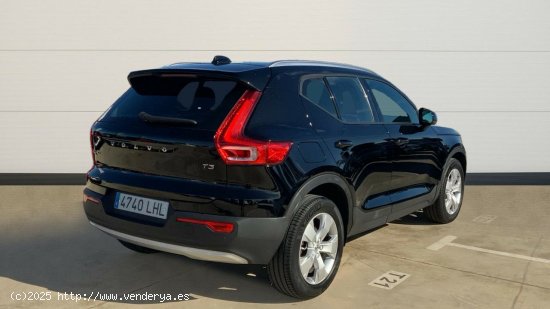 Volvo XC40 1.5 T3 MOMENTUM PRO 163 5P - Leganés