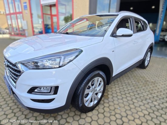 Hyundai Tucson HYUNDAI Tucson 1.6 CRDI 48V SLE 4X2 - ALACALA DE GUDAIRA