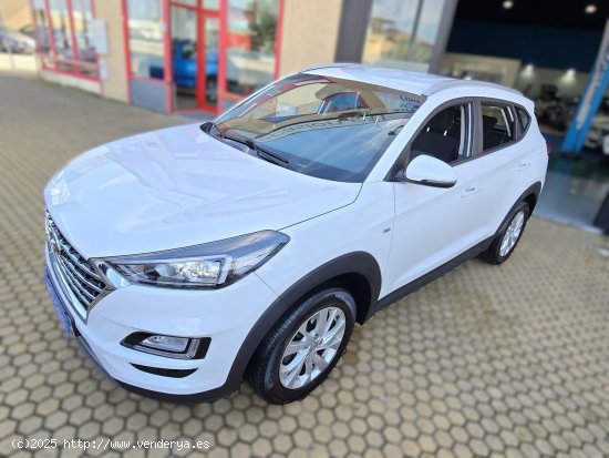 Hyundai Tucson HYUNDAI Tucson 1.6 CRDI 48V SLE 4X2 - ALACALA DE GUDAIRA