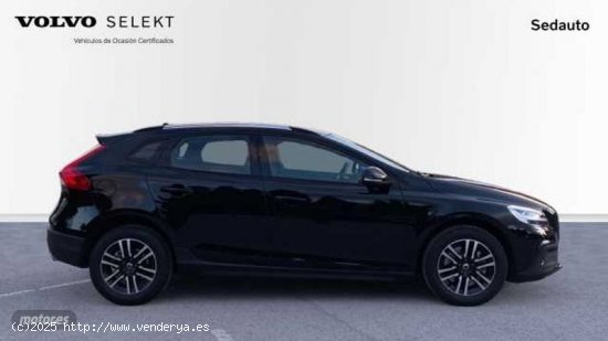 Volvo V 40 1.5 T3 PLUS AUTO 5P de 2018 con 22.000 Km por 23.900 EUR. en Murcia