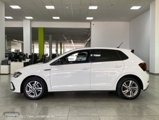 Volkswagen Polo R-Line 1.0 TSI 70kW (95CV) de 2022 con 29.000 Km por 19.800 EUR. en Malaga