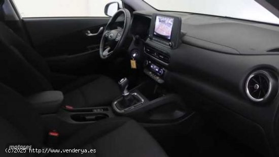 Hyundai Kona 1.0 TGDI Maxx 4x2 de 2023 con 13.272 Km por 21.500 EUR. en Asturias