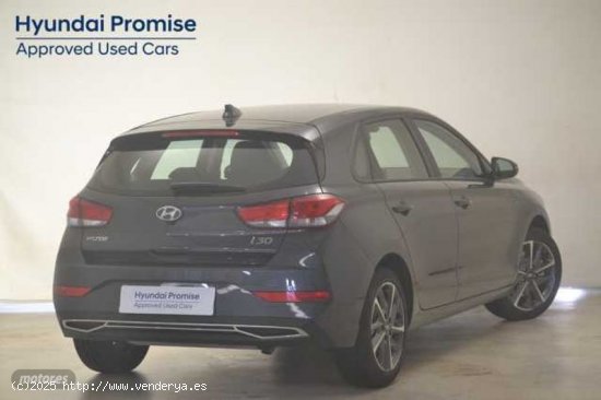 Hyundai i30 1.5 DPI Klass SLX 110 de 2023 con 25.000 Km por 18.300 EUR. en Valladolid