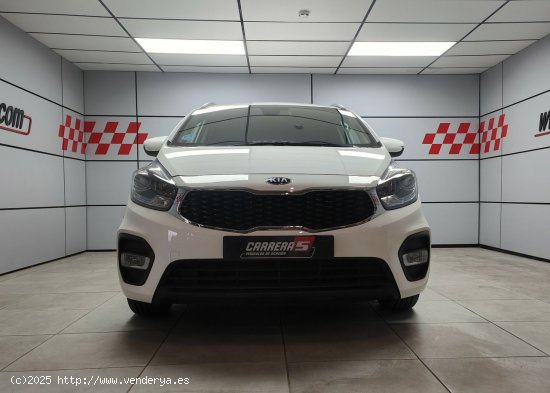 Kia Carens TEST - 