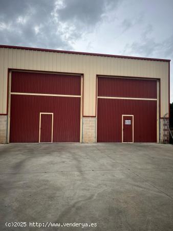 ALQUILER DE 2 NAVES EN PGNO. INDUSTRIAL DE CORESES. - ZAMORA