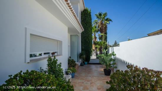 Chalet de ensueño en Loma badá de Petrer. - ALICANTE