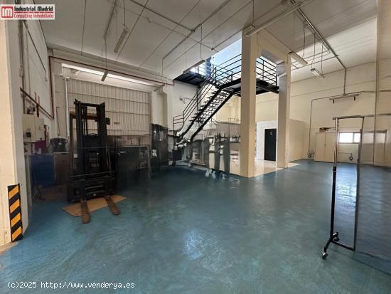 Nave Industrial de 950 m² en Mejorada del Campo - MADRID