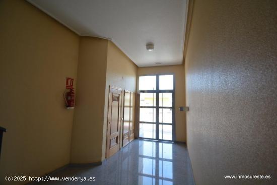  Estupendo piso en la pedanía de Los Desamparados, Orihuela, de 80 m2. construidos, - ALICANTE 